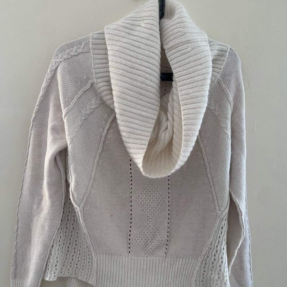 White / cream turtleneck sweater. Great condition.